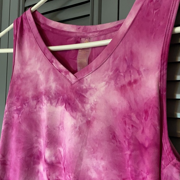 Pink Tye Dye Athletic Tank Top - Small - Picture 2 of 9